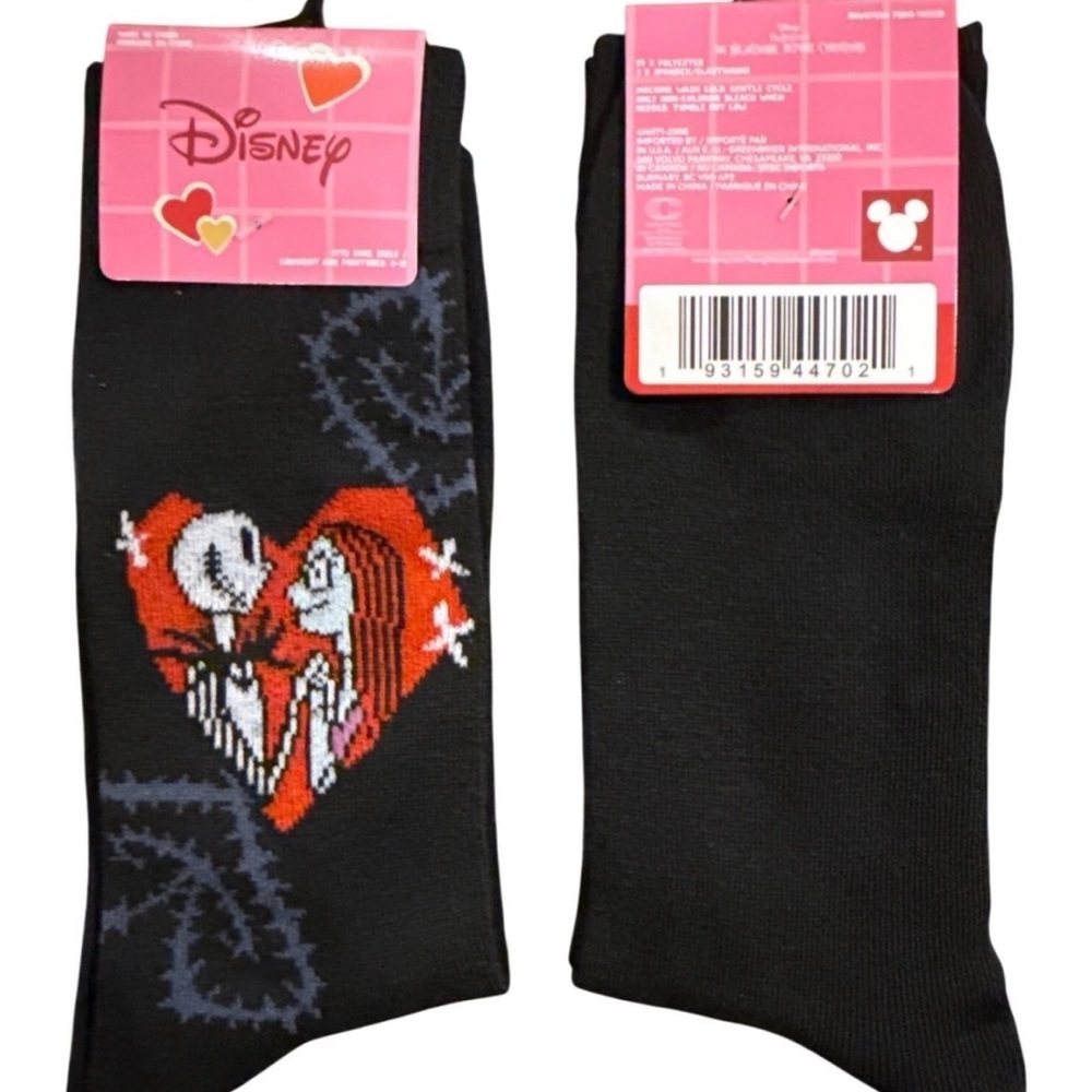 Disney Nightmare Before Christmas Jack &Sally Women Sz 6-12 Crew Socks